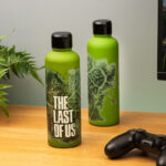 Botella metálica paladone the last of us (brilla en la oscuridad) 500 ml