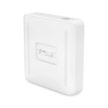 art_ubi-switch-usw-lite-16-poe_1